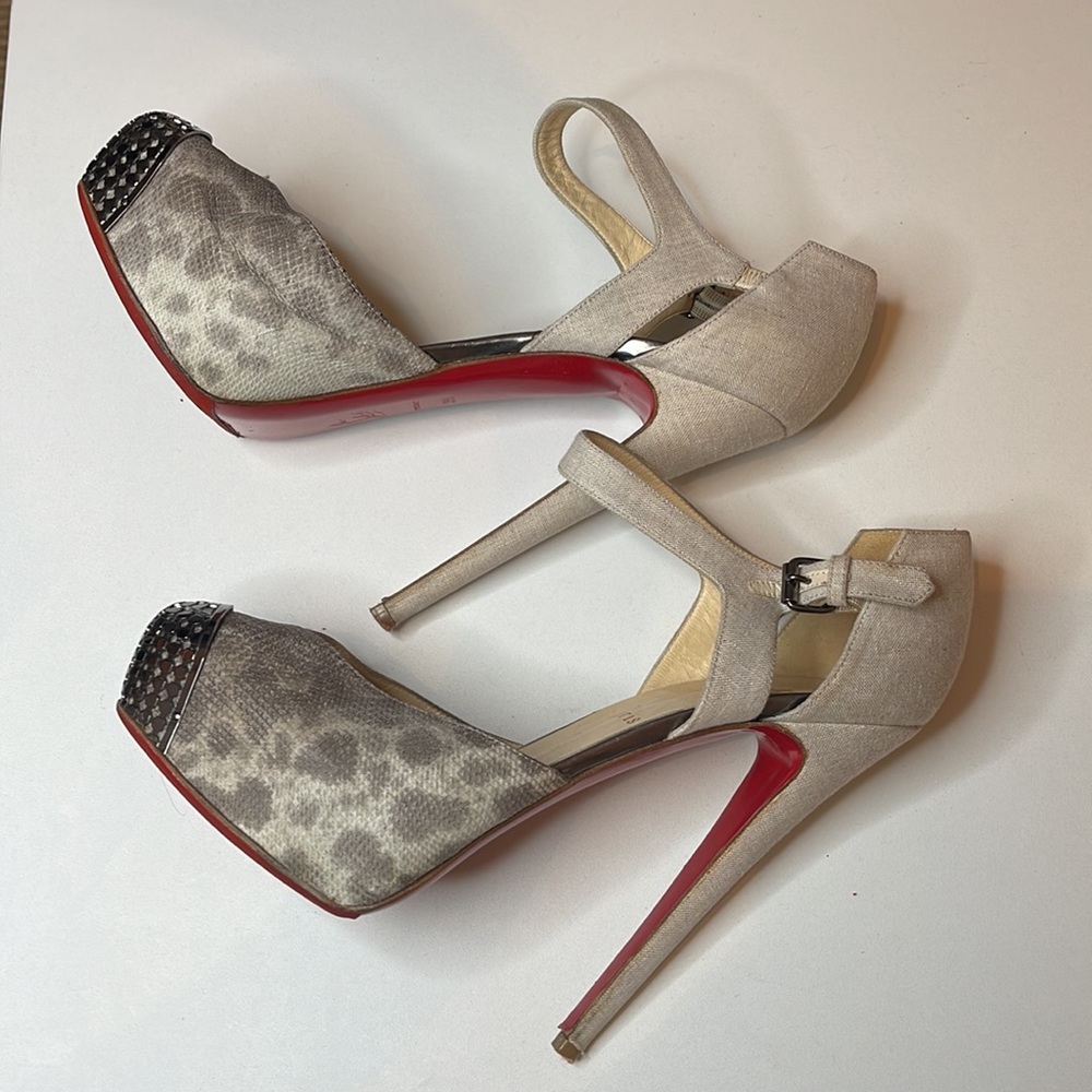 Christian Louboutin Boulima Heels Size 39 1/2 - Picture 4 of 15